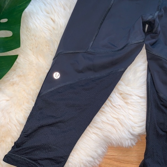 Lululemon Run💕For Your Life Crop Coal Wee Space - Picture 7 of 7